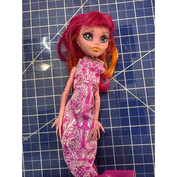 Monster High GIGI GRANT g1 fashion doll 25024 - Picture 2 of 3